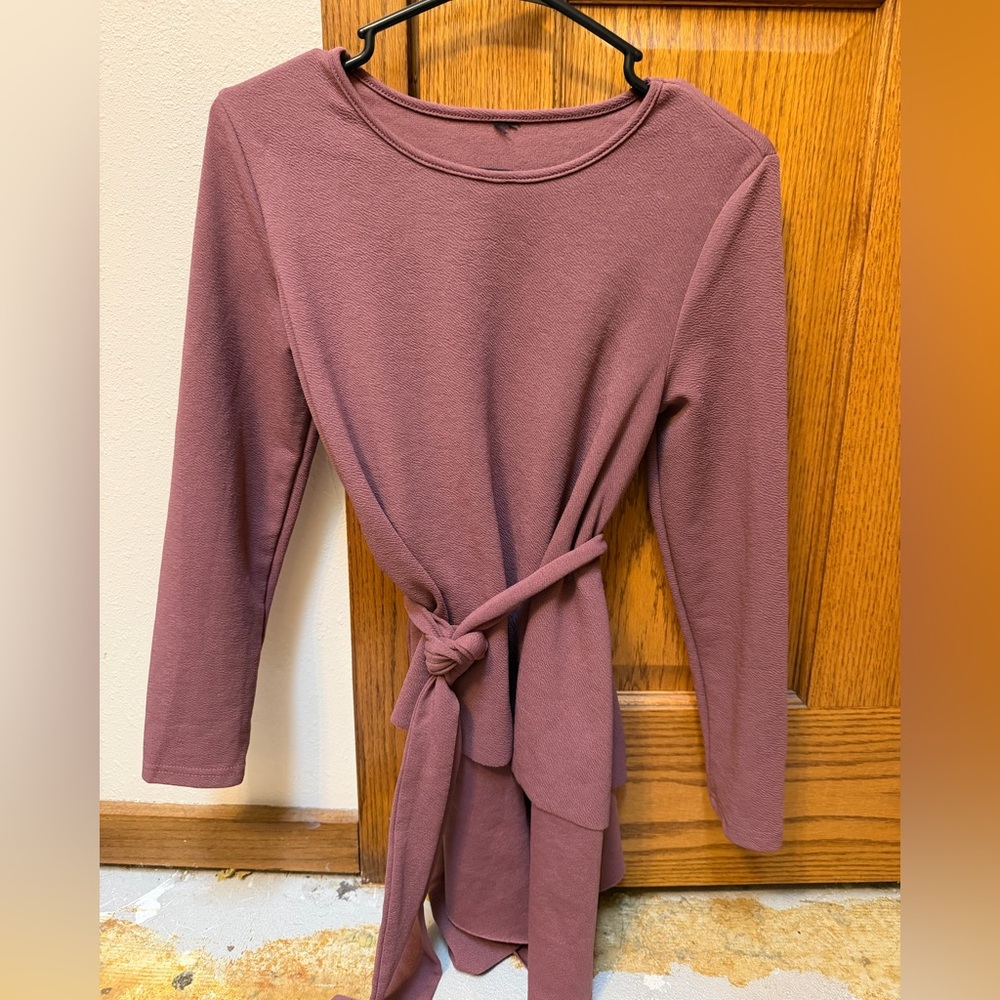 Elegant Mauve Long Sleeve Women's Top